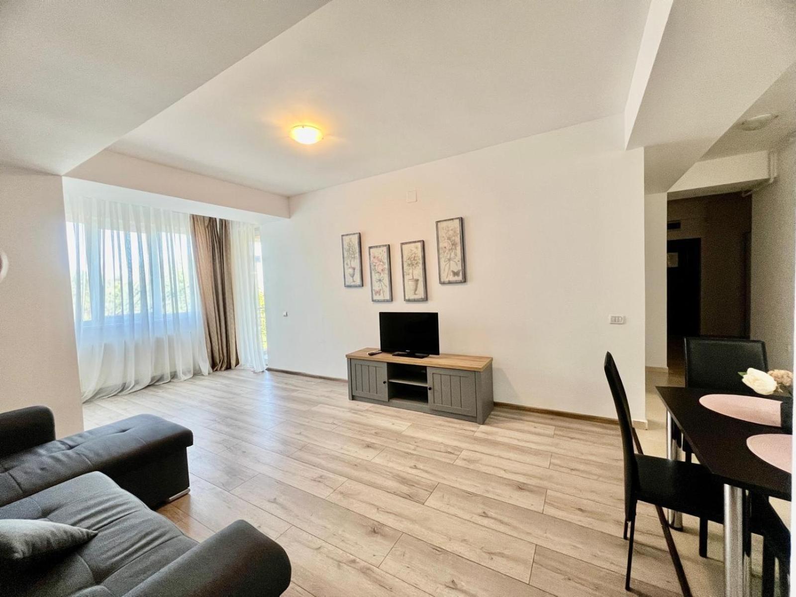Catalina Summerland Apartaments Mamaia Nord 외부 사진